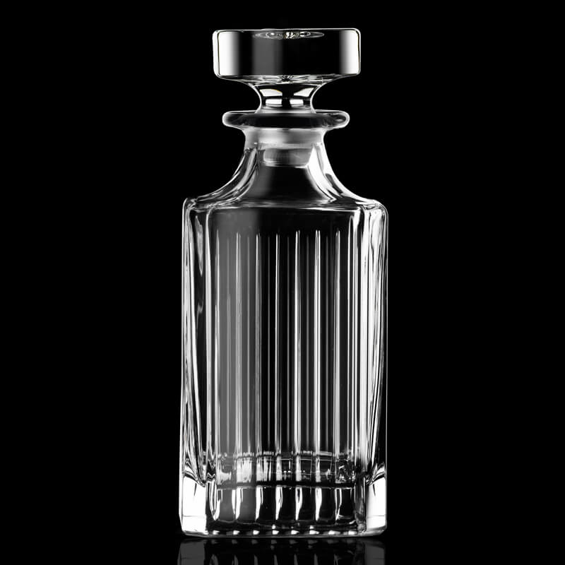 Carafe à whisky Timeless, RCR - 750ml Carafe à whisky Timeless, RCR - 750ml