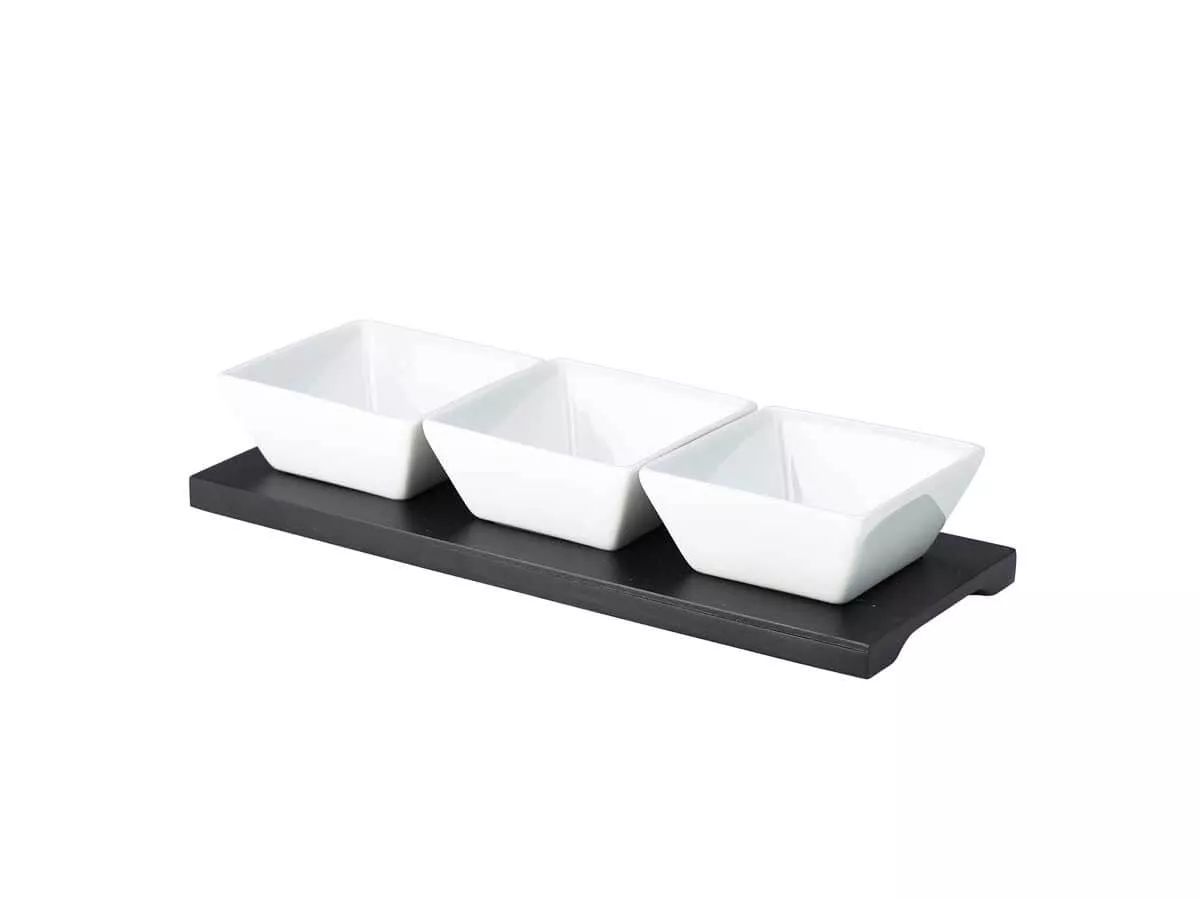 Plateau en bois avec 3 bols à dips - 27x10cm (4 sets) Plateau en bois avec 3 bols à dips - 27x10cm (4 sets)